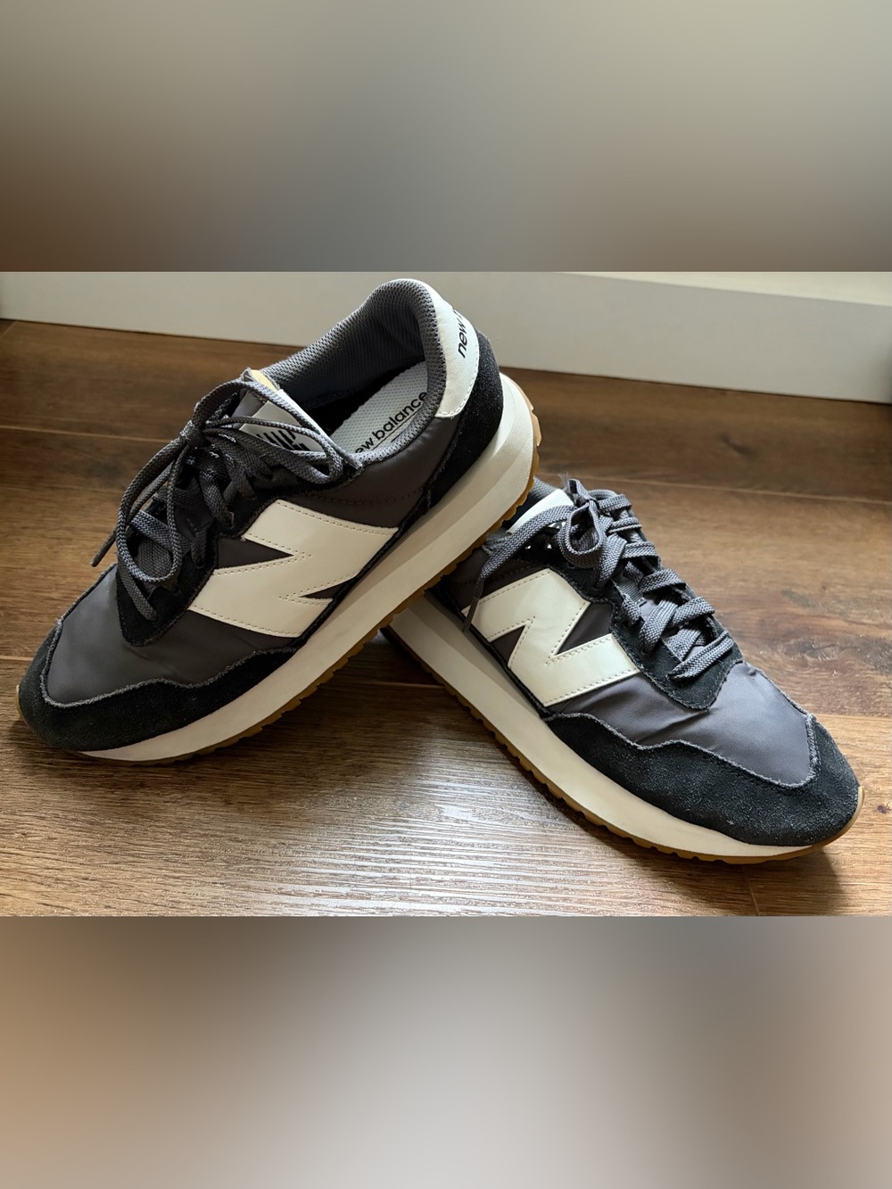 New Balance 237 womens sneaker